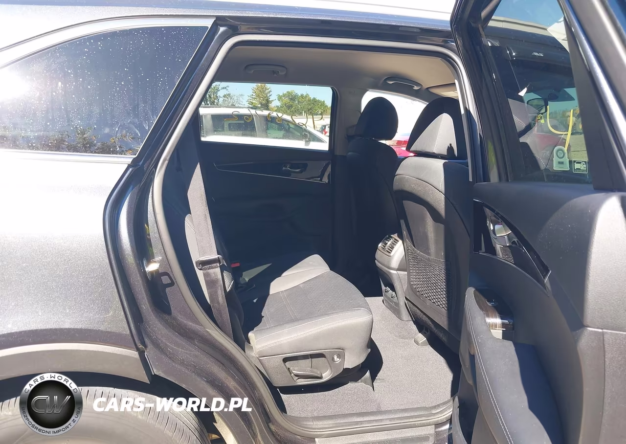 2020 Kia Sorento 2.4L Lx VIN:5XYPGDA33LG655729 - 8