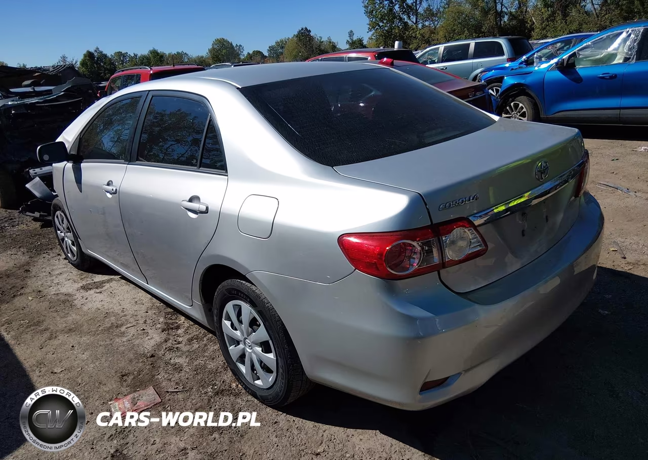 2011 Toyota Corolla Le VIN:2T1BU4EE5BC698770 - 3