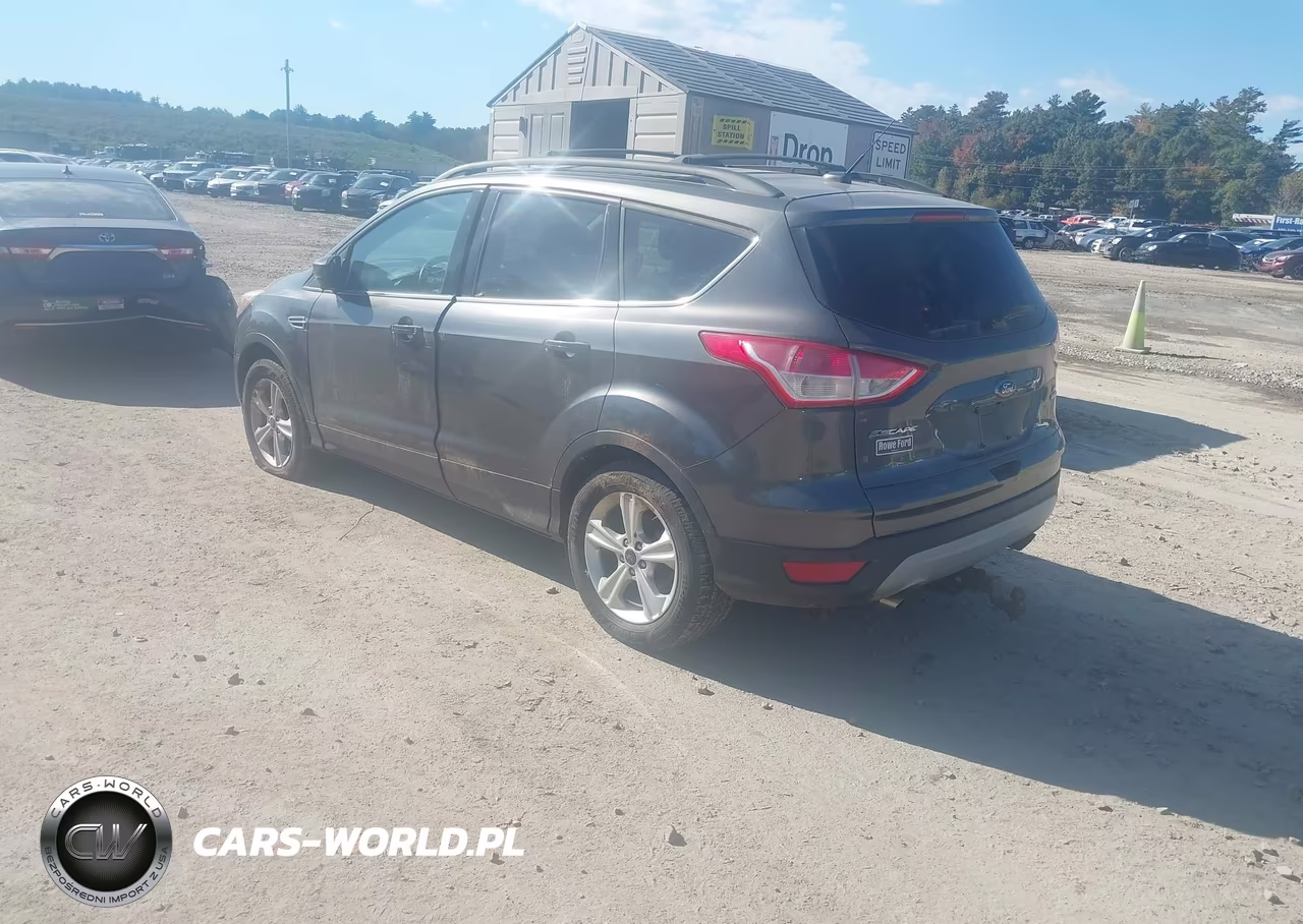 2015 Ford Escape Se VIN:1FMCU9GX7FUB22649 - 3