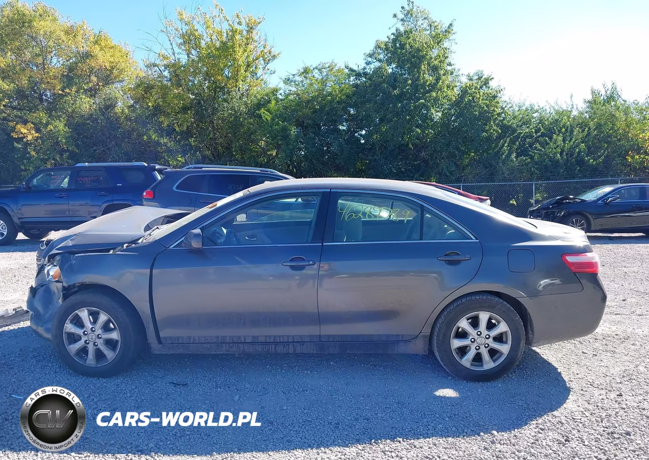 2007 Toyota Camry Le VIN:4T1BE46KX7U702609 - 15