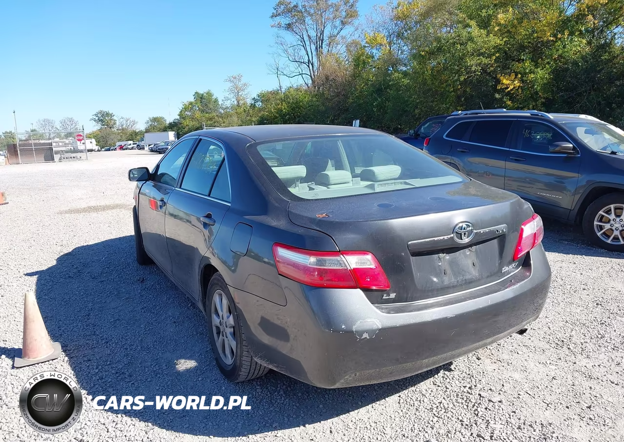 2007 Toyota Camry Le VIN:4T1BE46KX7U702609 - 3