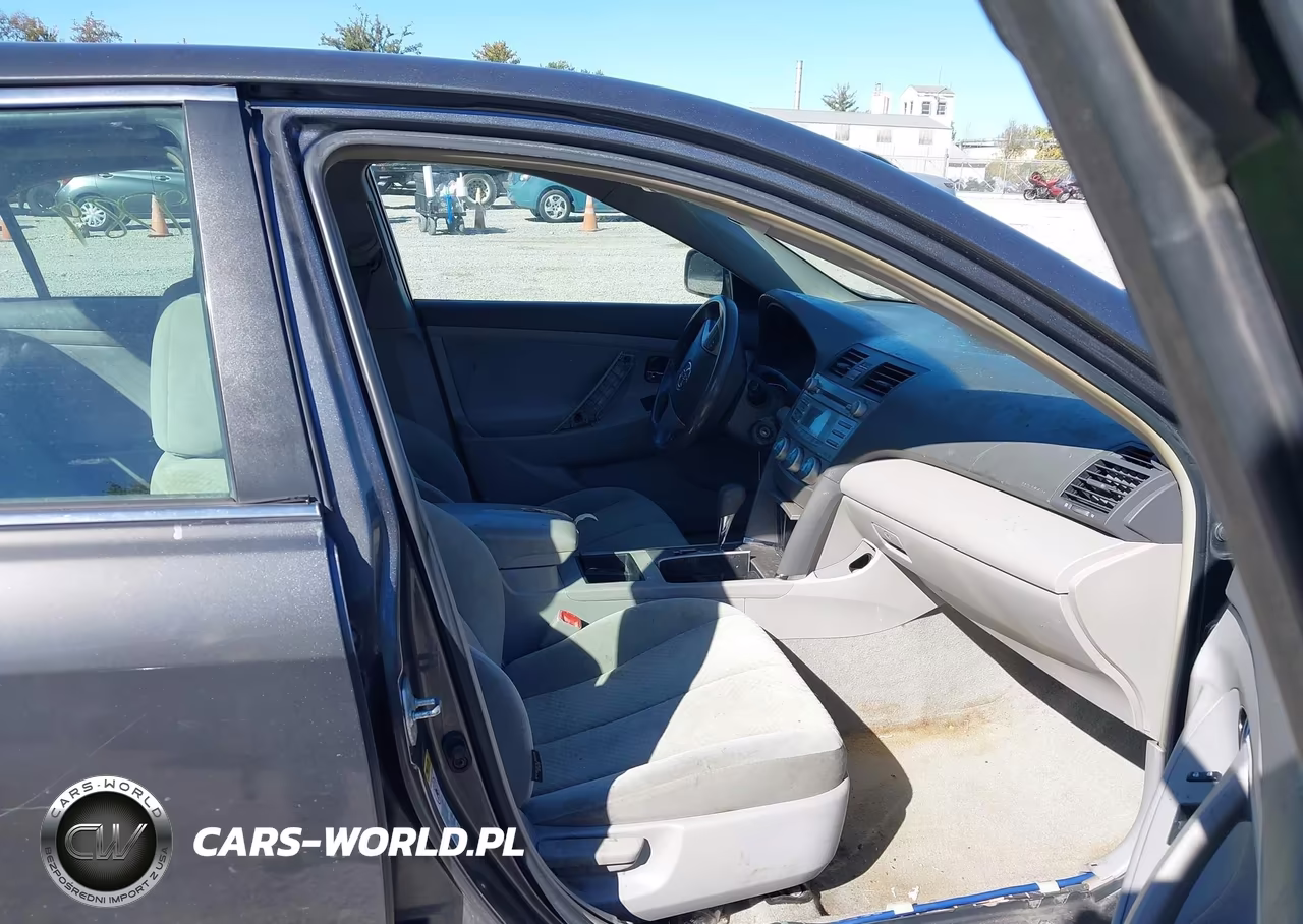 2007 Toyota Camry Le VIN:4T1BE46KX7U702609 - 5