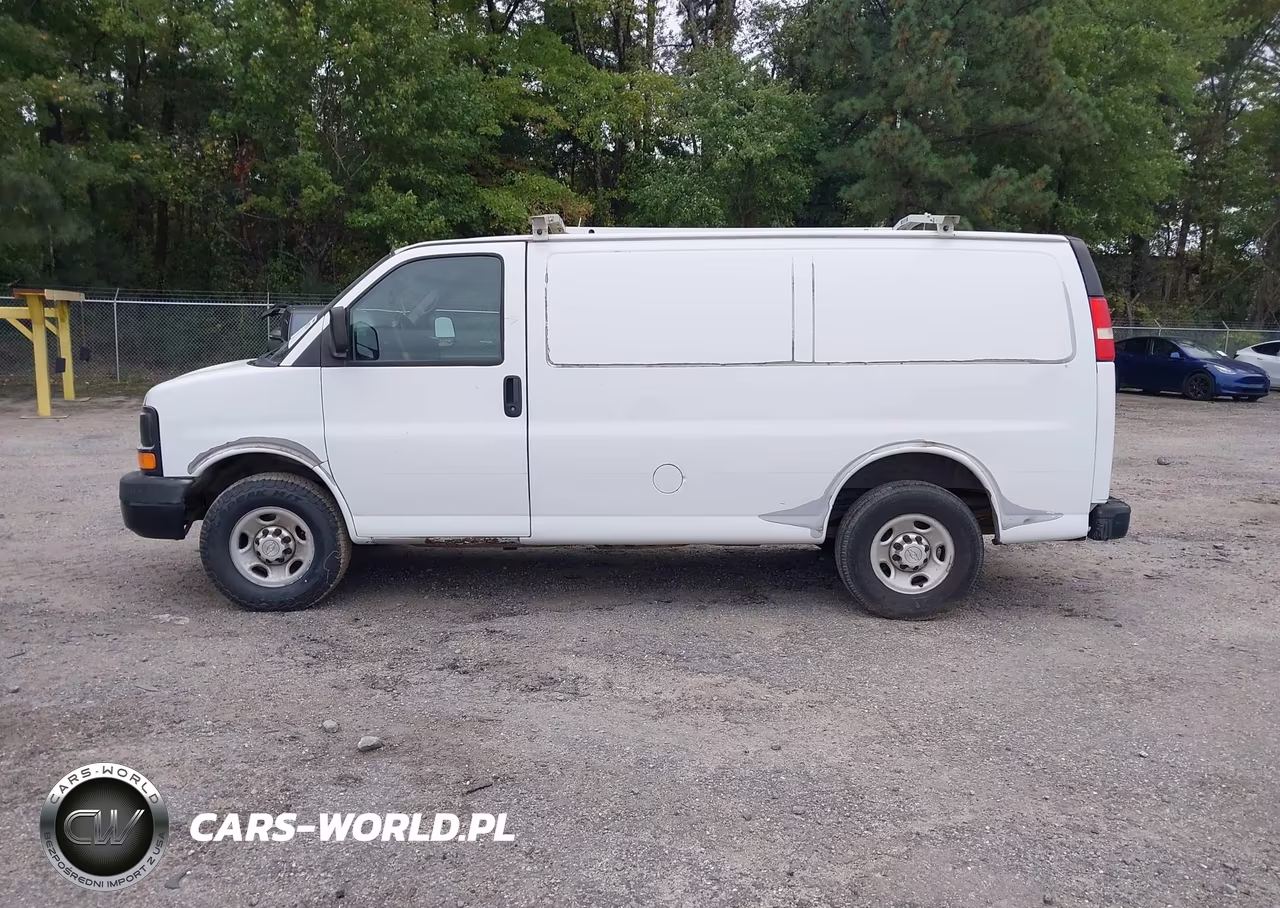2013 Chevrolet Express 2500 Work Van VIN:1GCWGFBA5D1100979 - 14