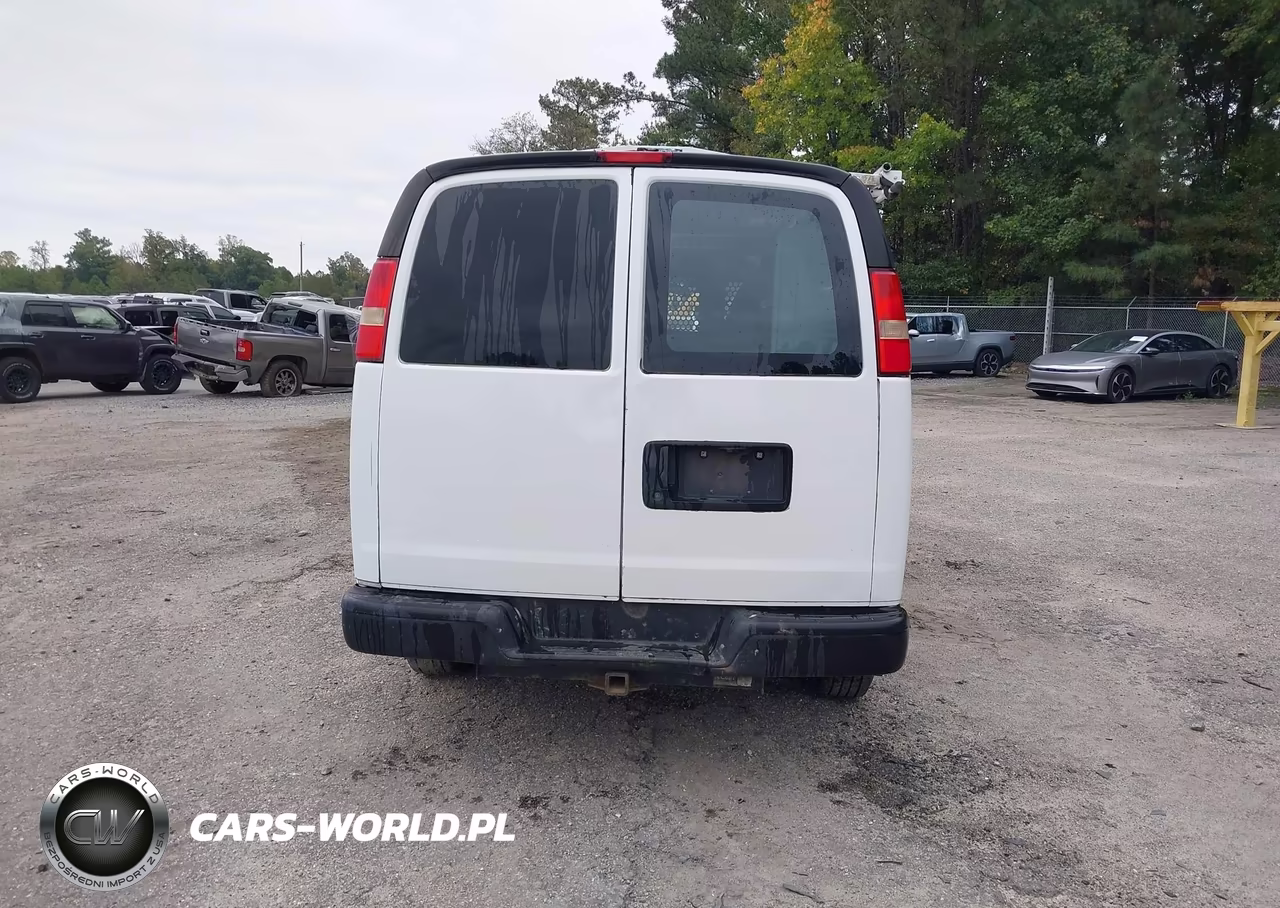 2013 Chevrolet Express 2500 Work Van VIN:1GCWGFBA5D1100979 - 16