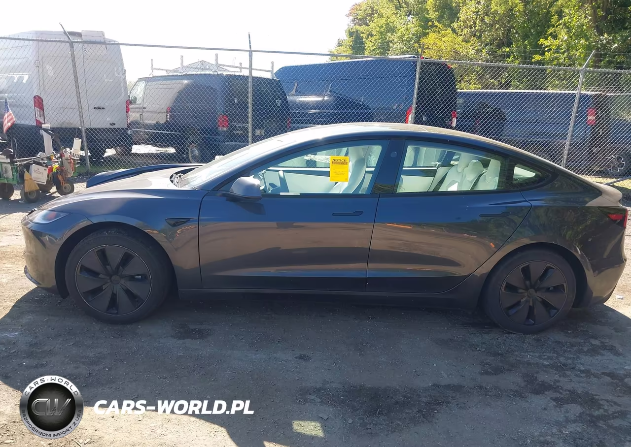 2025 Tesla Model 3 Long Range All-Wheel Drive VIN:5YJ3E1EB1SF911635 - 13