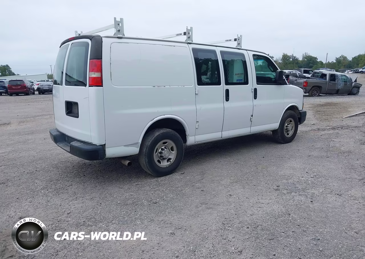 2016 Chevrolet Express 2500 Work Van VIN:1GCWGAFF1G1339720 - 4