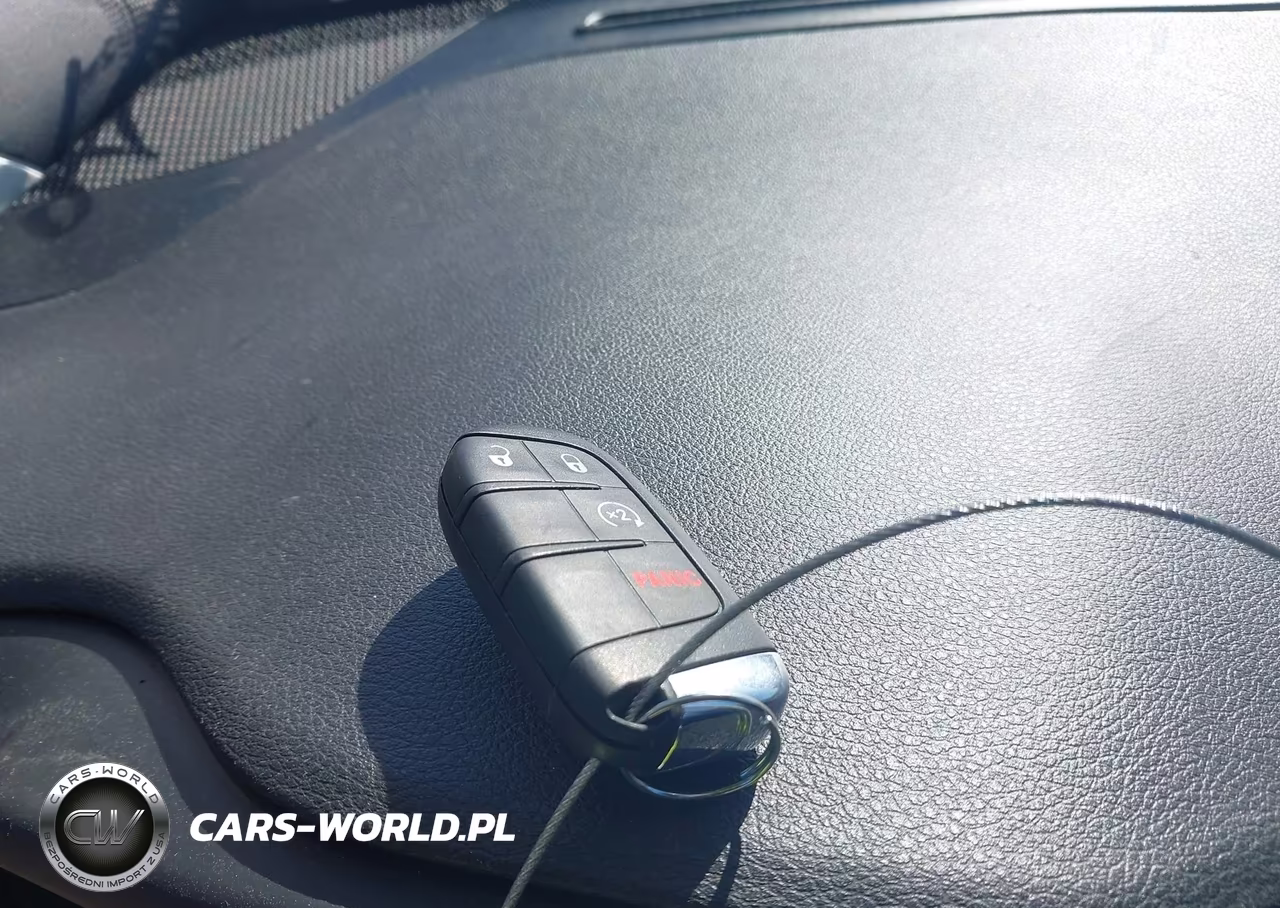 2018 Jeep Renegade Altitude 4X4 VIN:ZACCJBBB5JPJ21250 - 11