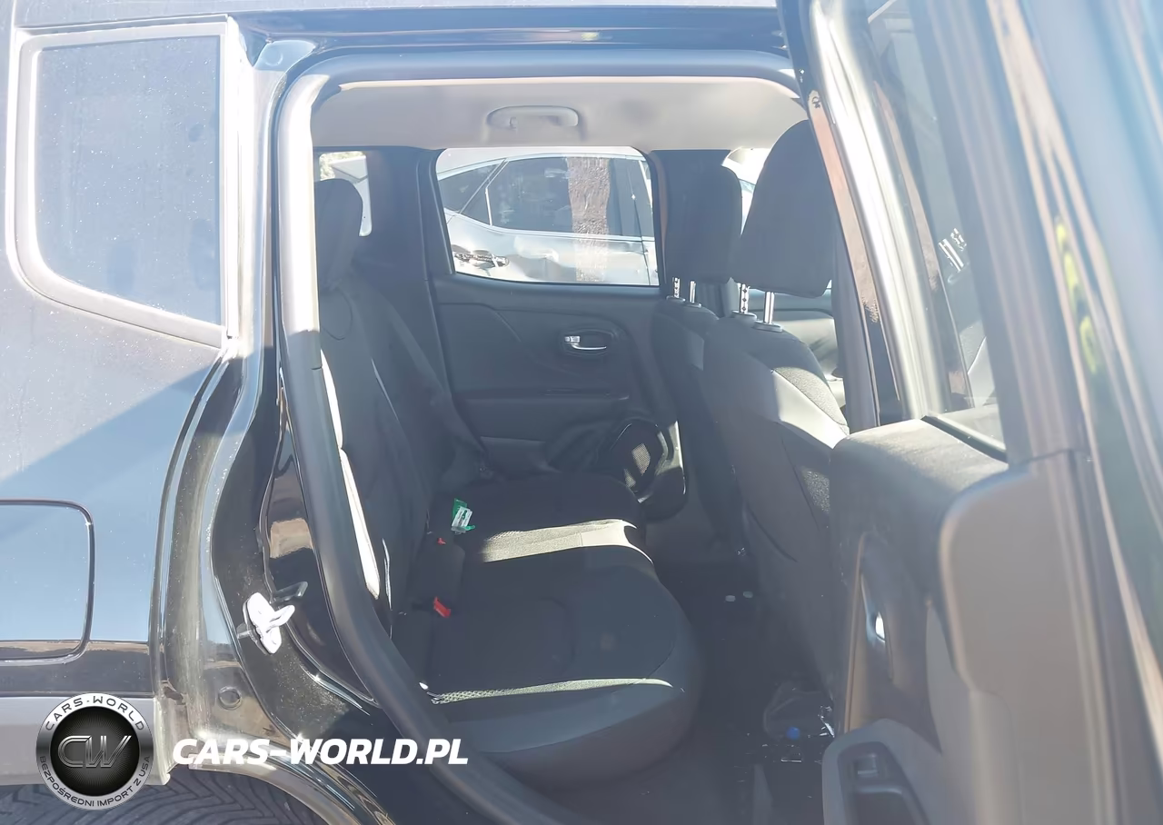 2018 Jeep Renegade Altitude 4X4 VIN:ZACCJBBB5JPJ21250 - 8