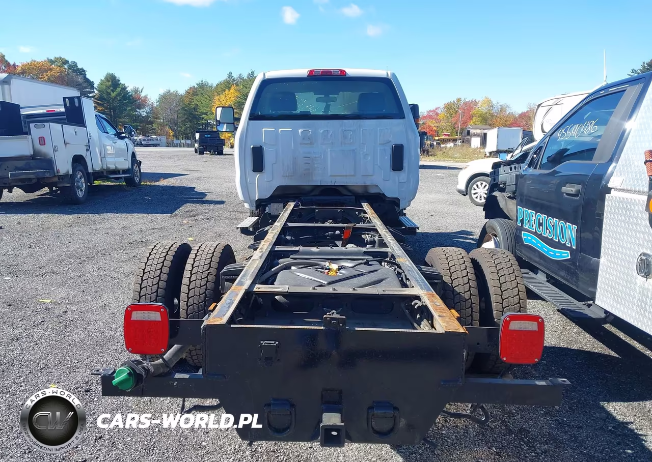 2021 Chevrolet Silverado 4500Hd 1Wt VIN:1HTKJPVM2MH675935 - 8