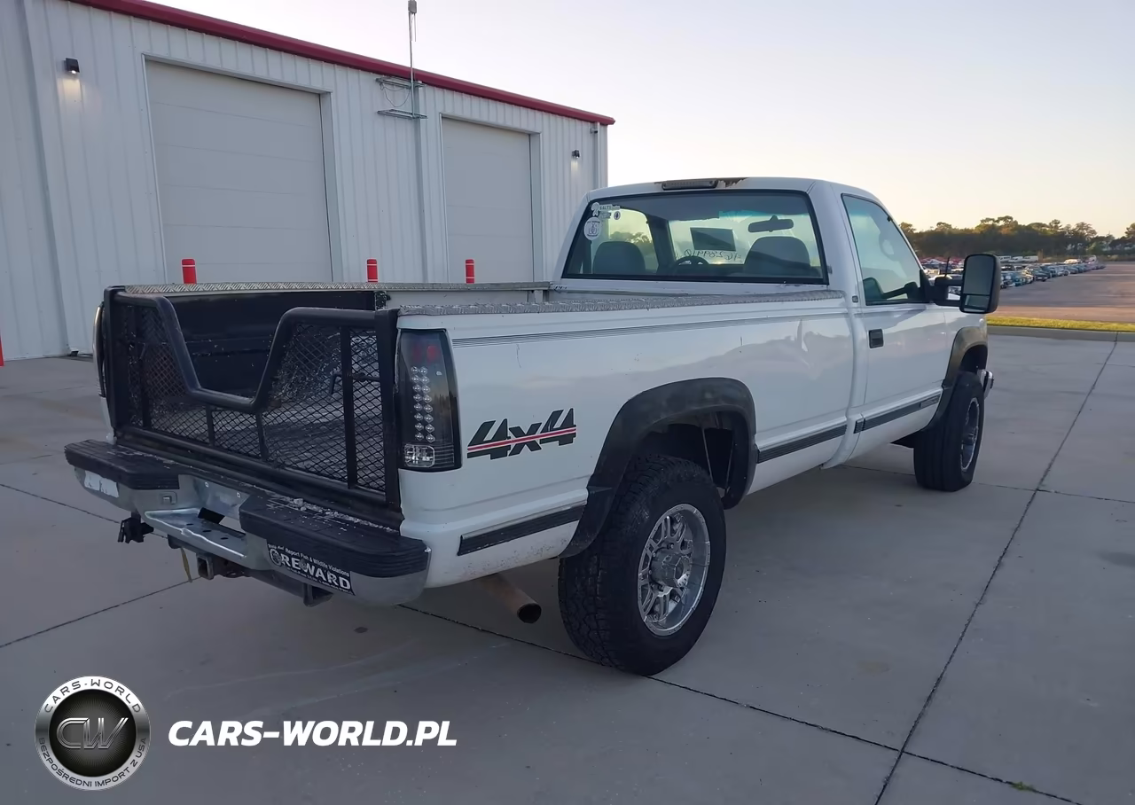 2000 GMC Sierra 3500 Classic Sl VIN:1GTHK34R1YR138757 - 4