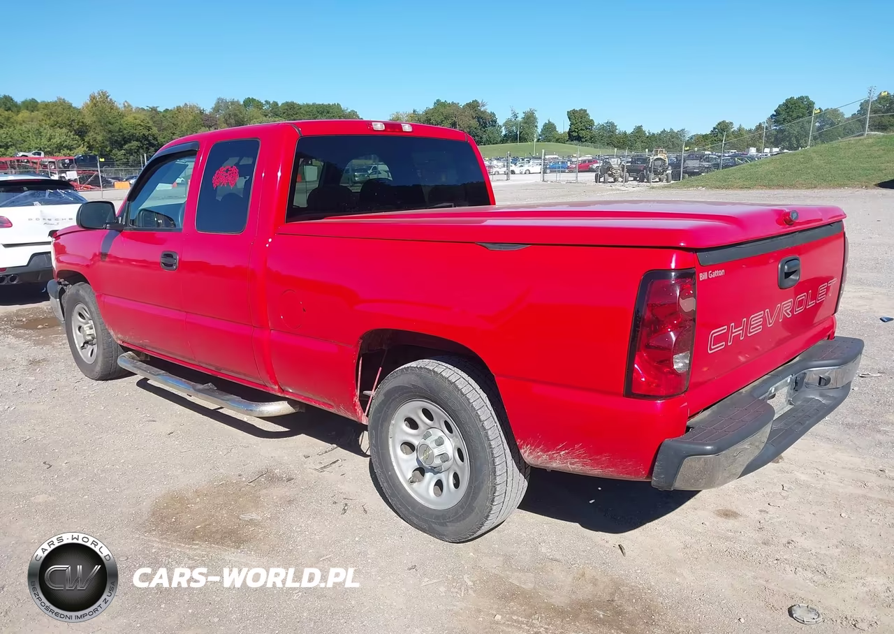 2007 Chevrolet Silverado 1500 Classic Work Truck VIN:1GCEC19X57Z118621 - 3