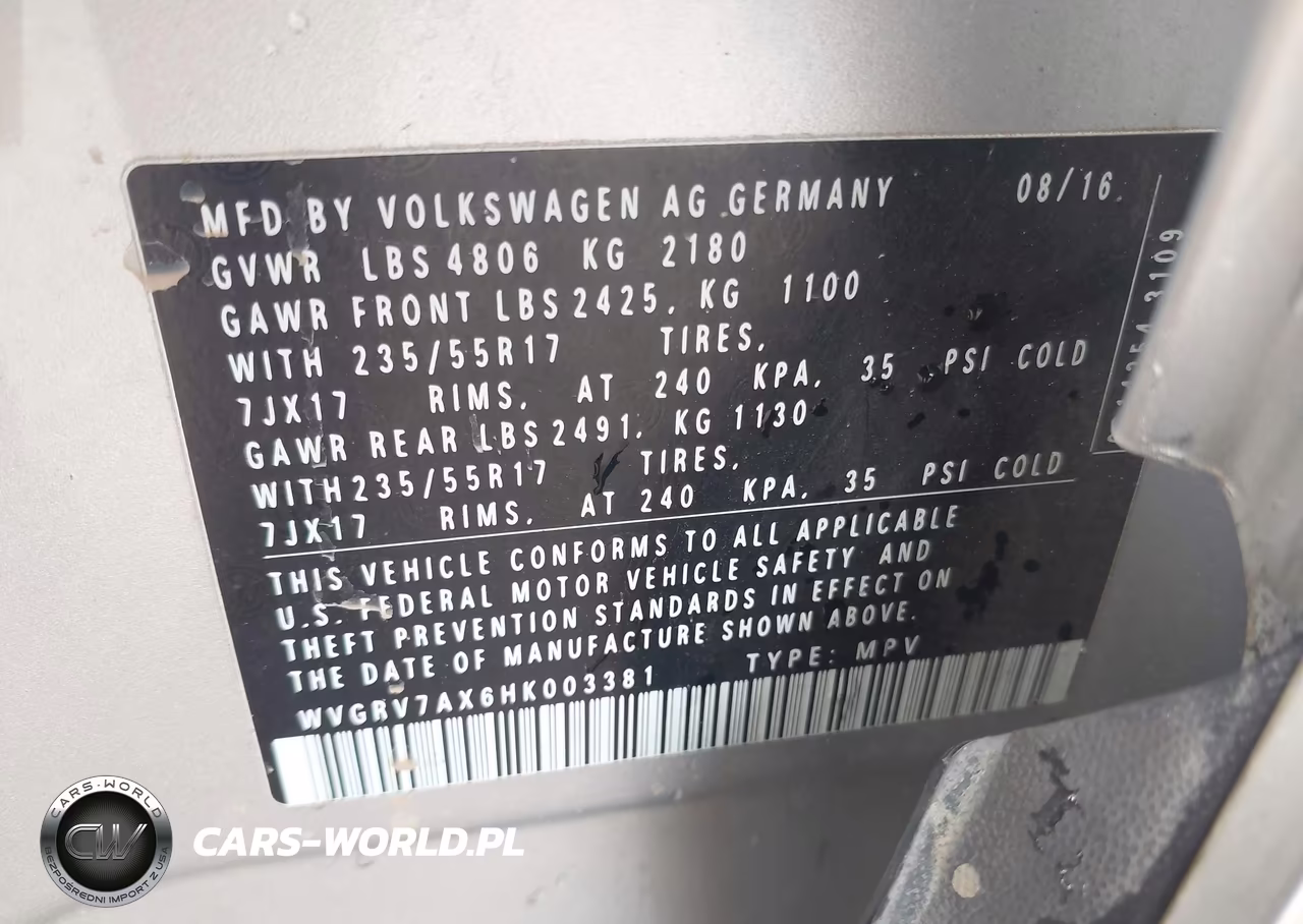 2017 Volkswagen Tiguan 2.0T Wolfsburg Edition VIN:WVGRV7AX6HK003381 - 9