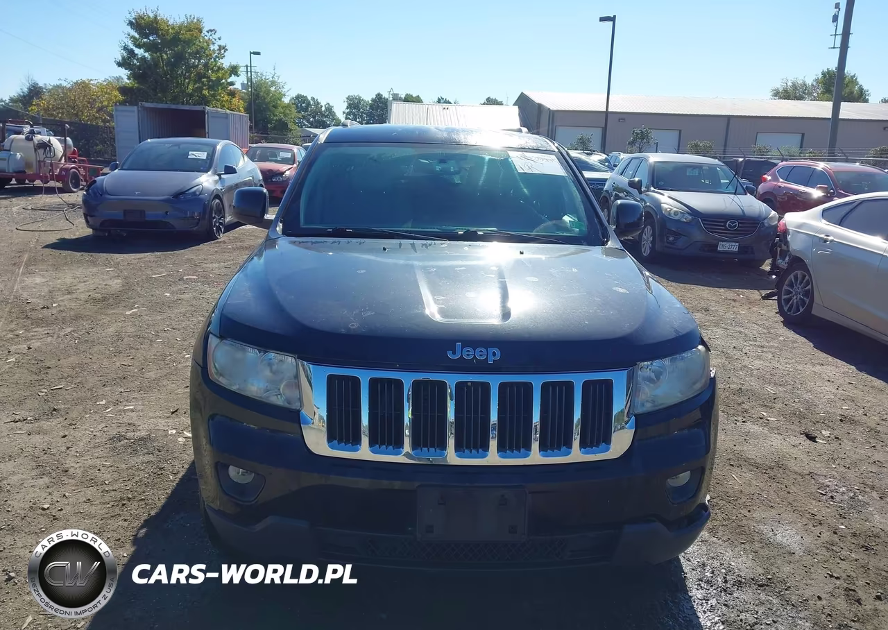 2013 Jeep Grand Cherokee Laredo VIN:1C4RJEAG7DC648551 - 12