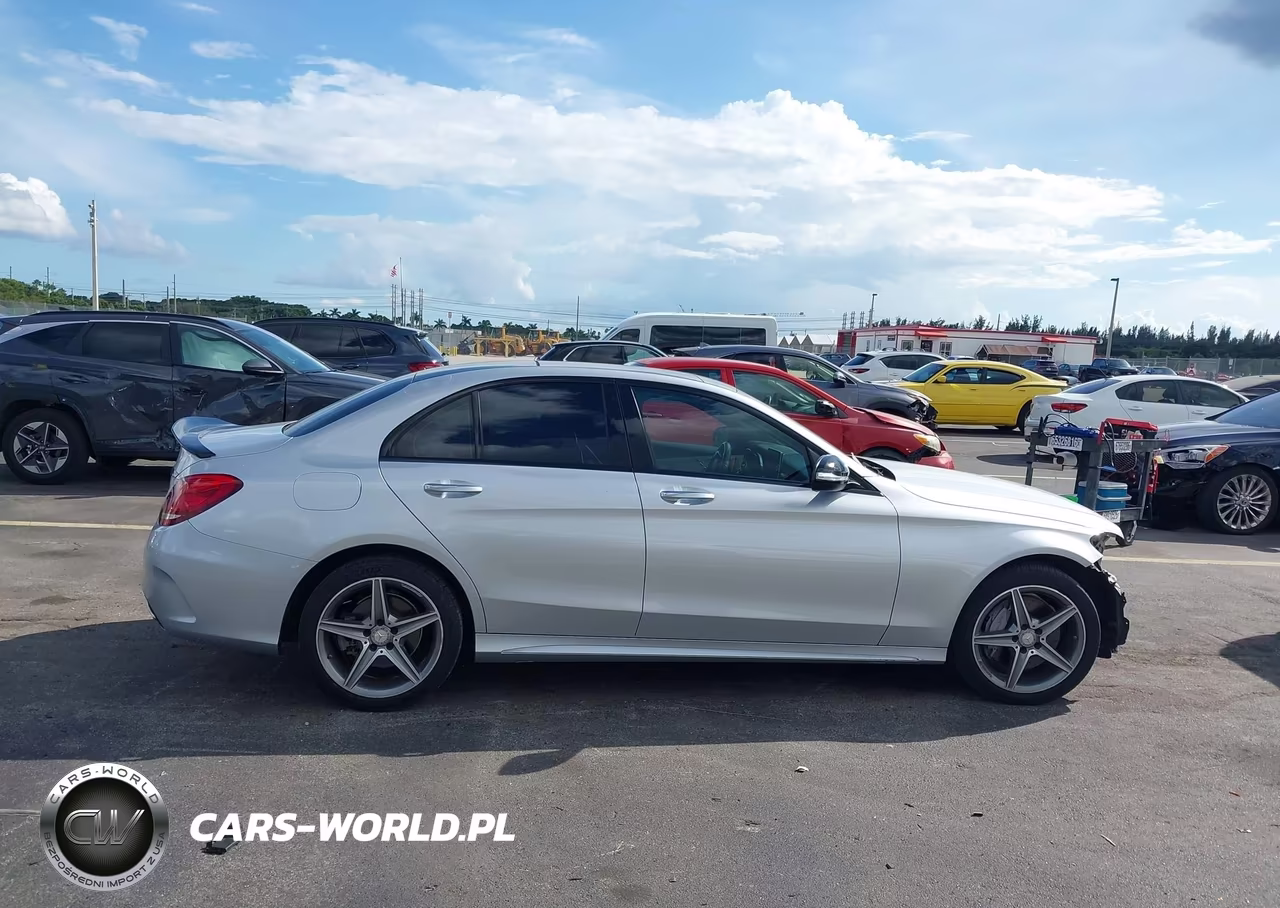 2015 Mercedes-Benz C 300 Sport VIN:55SWF4JB4FU063840 - 14