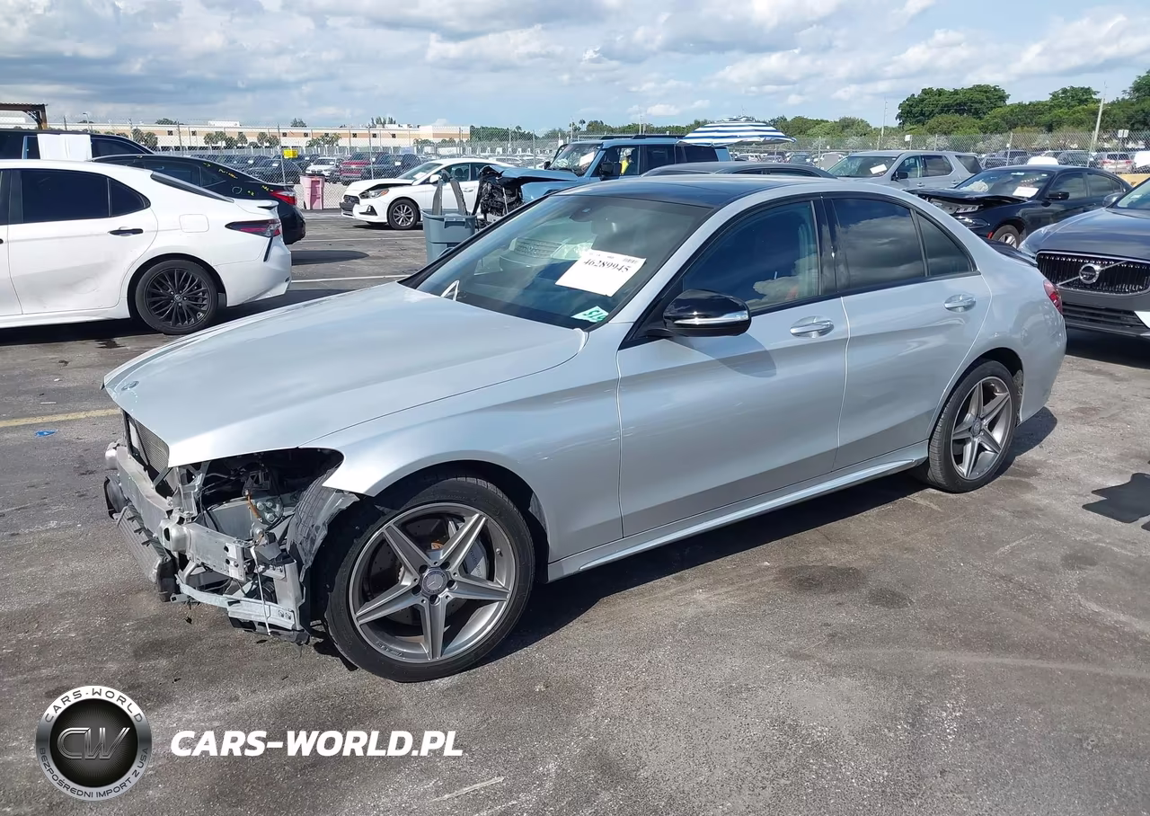 2015 Mercedes-Benz C 300 Sport VIN:55SWF4JB4FU063840 - 2
