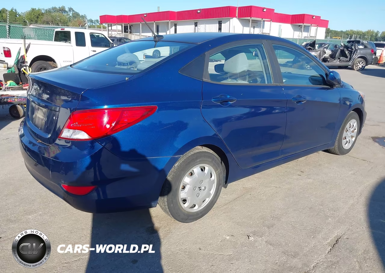 2017 Hyundai Accent Se VIN:KMHCT4AE4HU241193 - 4
