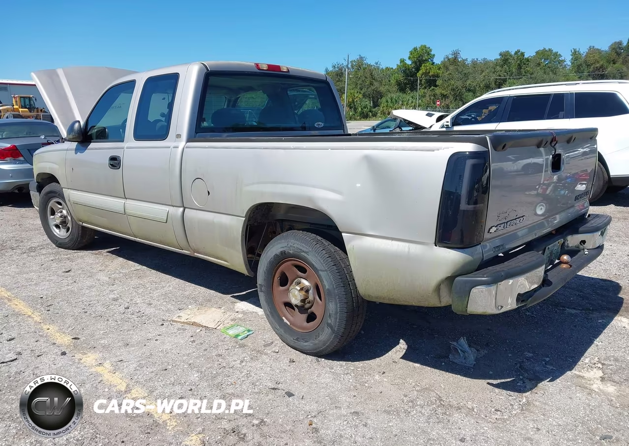 2004 Chevrolet Silverado 1500 Ls VIN:1GCEC19V14E383585 - 3