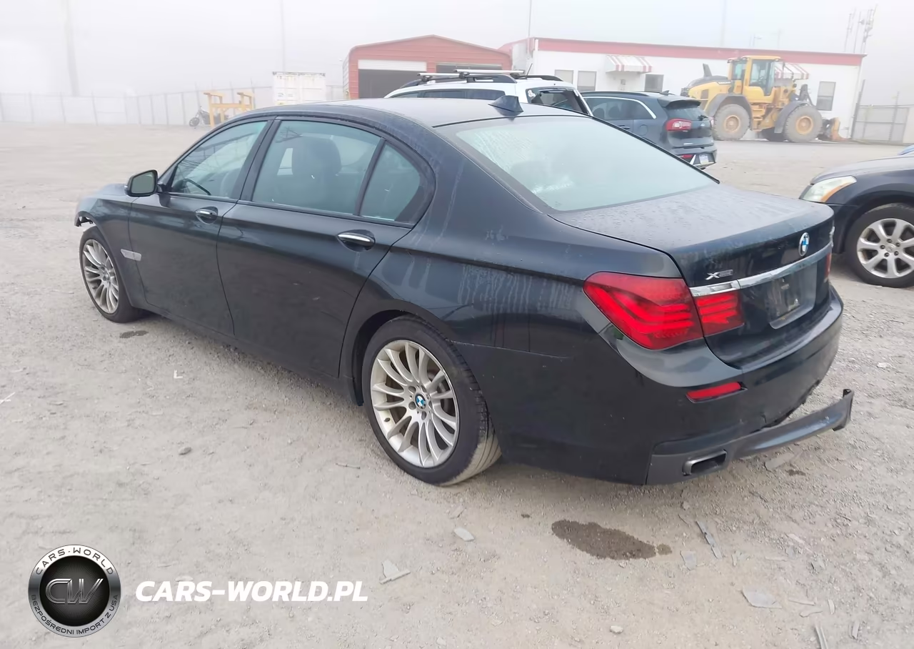 2014 BMW 740Li xDrive VIN:WBAYF4C54ED281832 - 3