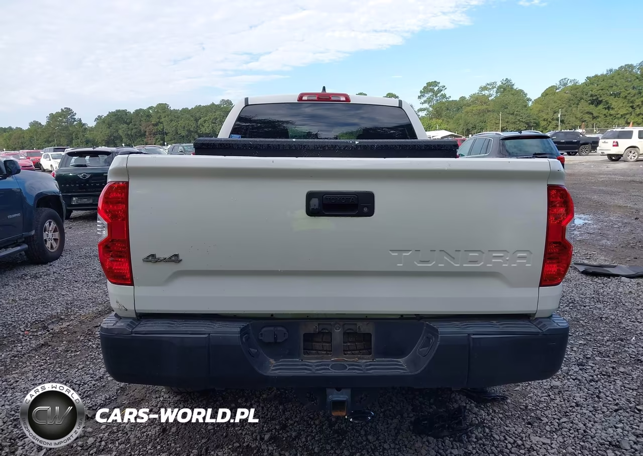 2020 Toyota Tundra Sr VIN:5TFUY5F13LX883675 - 17