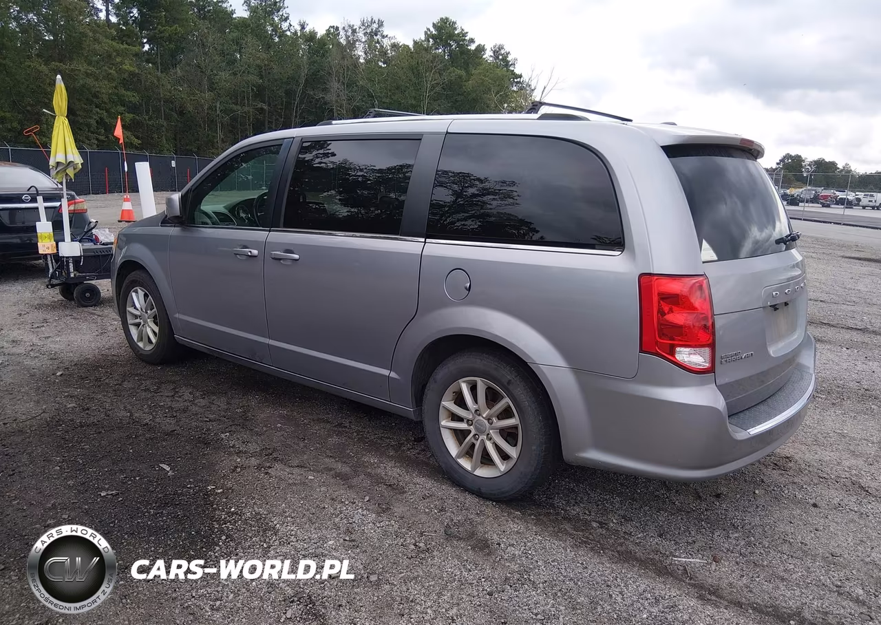 2019 Dodge Grand Caravan Sxt VIN:2C4RDGCG1KR656116 - 3