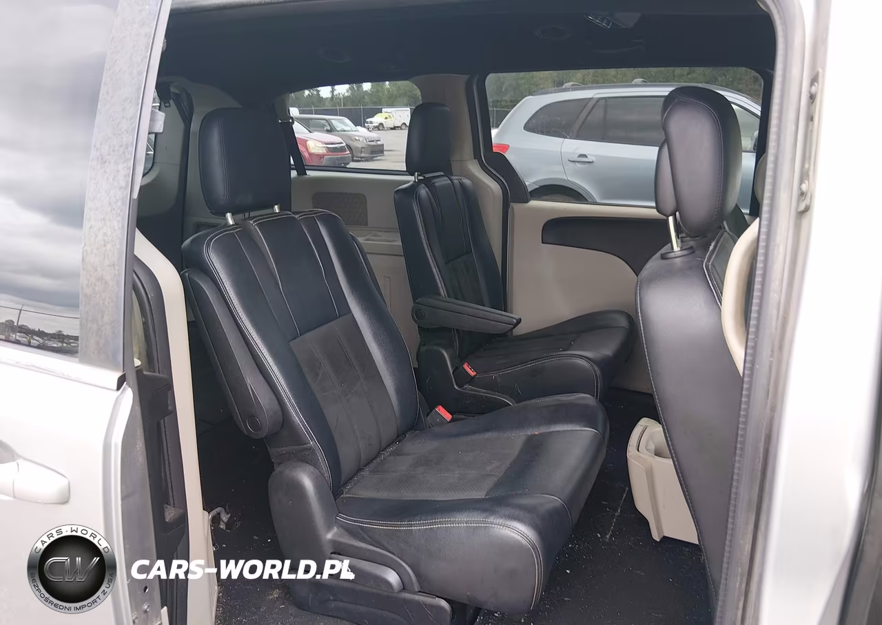 2019 Dodge Grand Caravan Sxt VIN:2C4RDGCG1KR656116 - 8