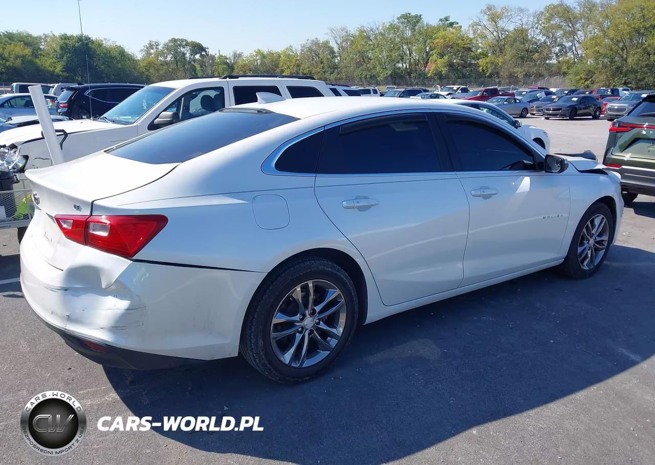2017 Chevrolet Malibu 1Lt VIN:1G1ZE5ST6HF215848 - 4