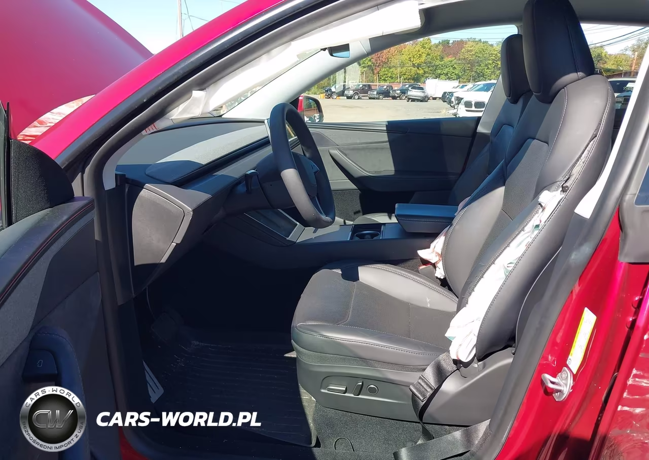 2026 Tesla Model Y All-Wheel Drive-Long Range Launch Series-Premium All-Wheel Drive VIN:7SAYGDEEXTF448975 - 5