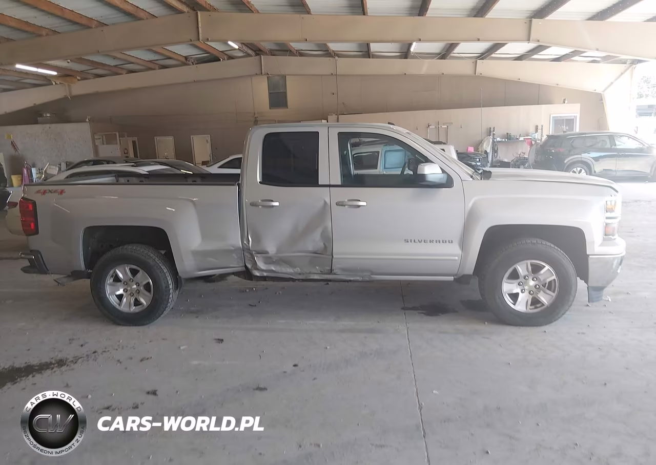 2015 Chevrolet Silverado 1500 1Lt VIN:1GCVKREC3FZ230949 - 13