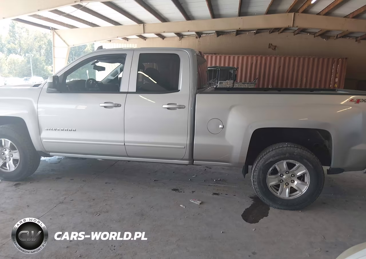 2015 Chevrolet Silverado 1500 1Lt VIN:1GCVKREC3FZ230949 - 14