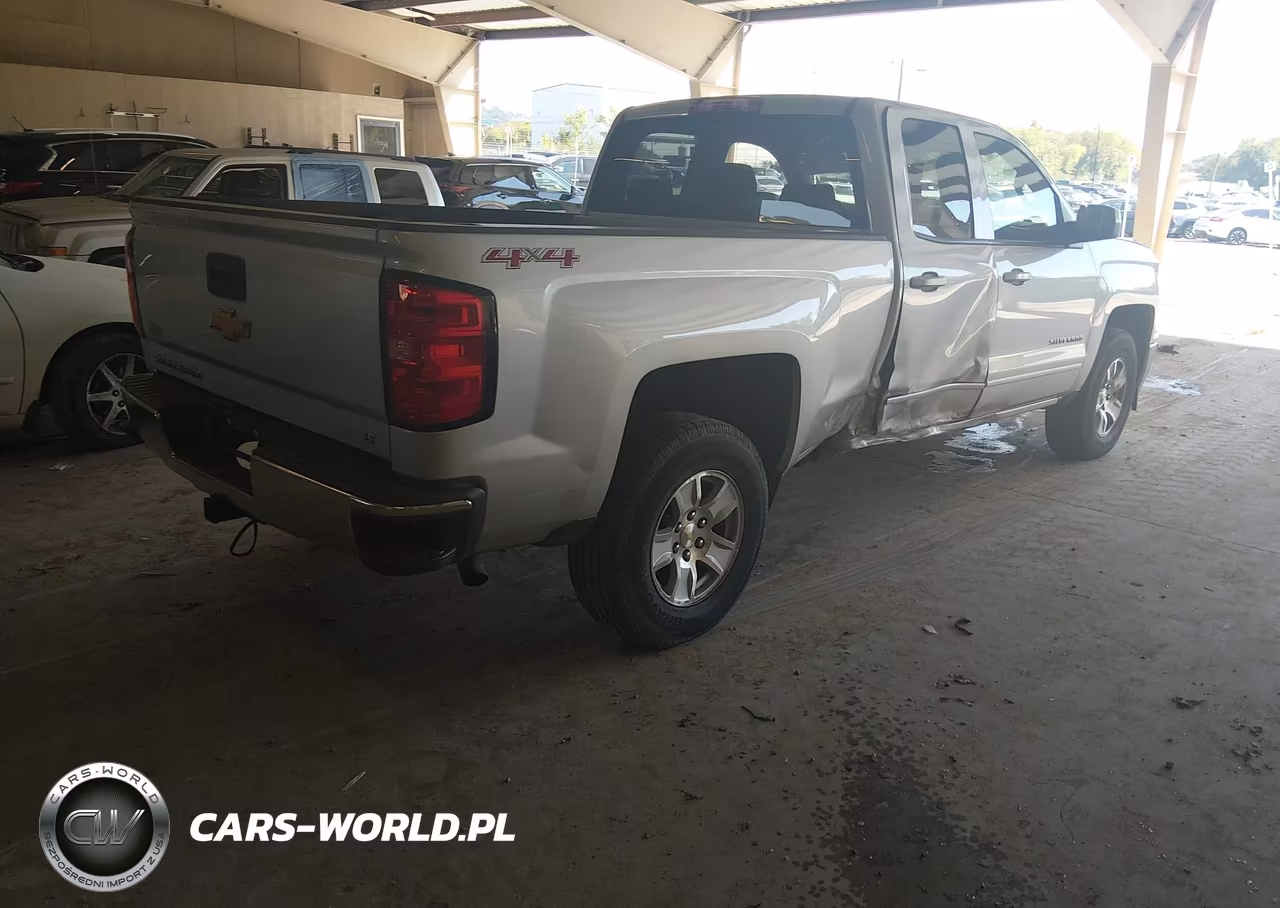 2015 Chevrolet Silverado 1500 1Lt VIN:1GCVKREC3FZ230949 - 4