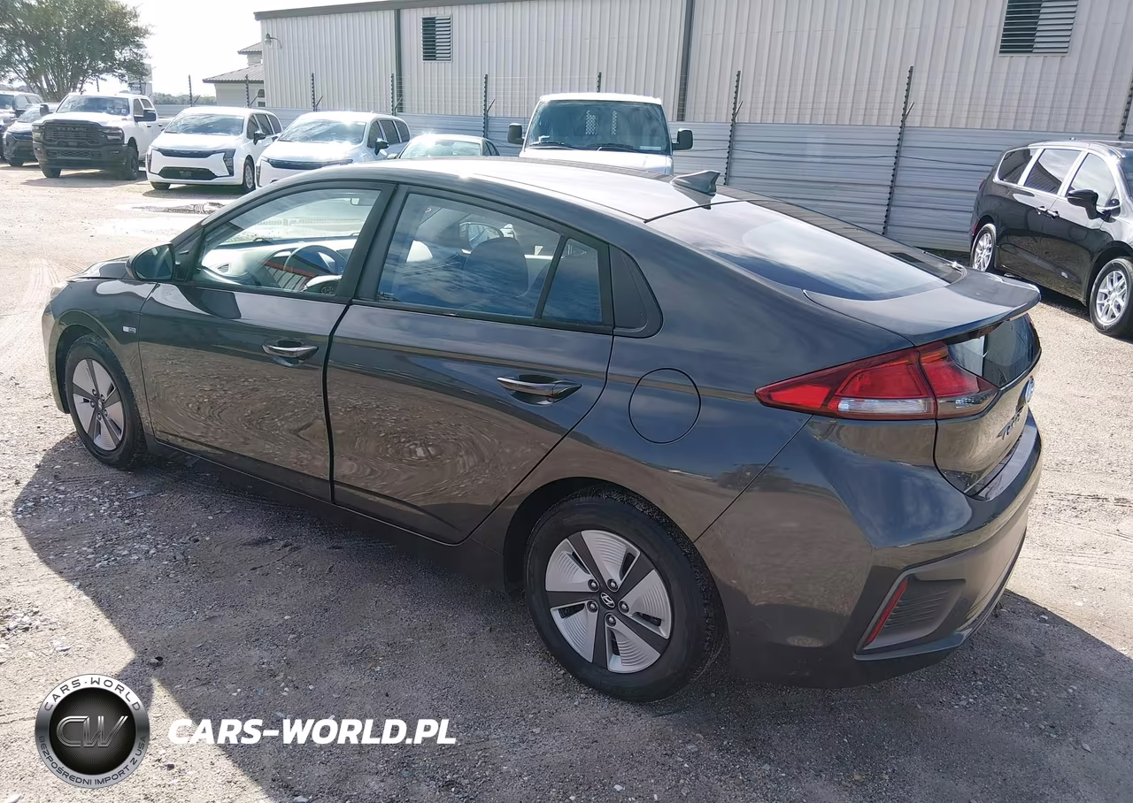 2020 Hyundai Ioniq Hybrid Blue VIN:KMHC65LC9LU219708 - 3
