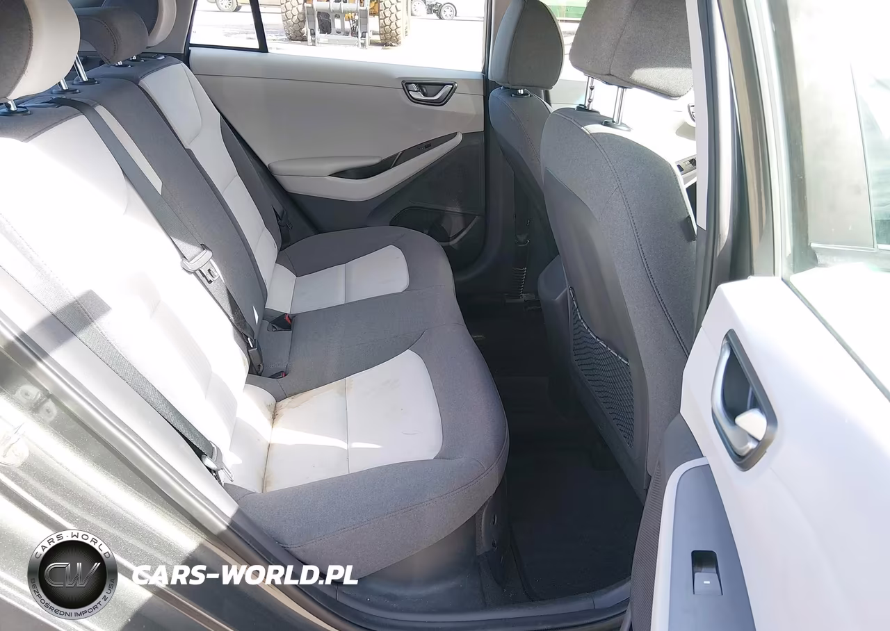 2020 Hyundai Ioniq Hybrid Blue VIN:KMHC65LC9LU219708 - 8