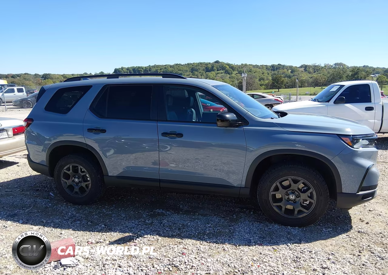 2025 Honda Pilot Trailsport VIN:5FNYG1H61SB053419 - 13