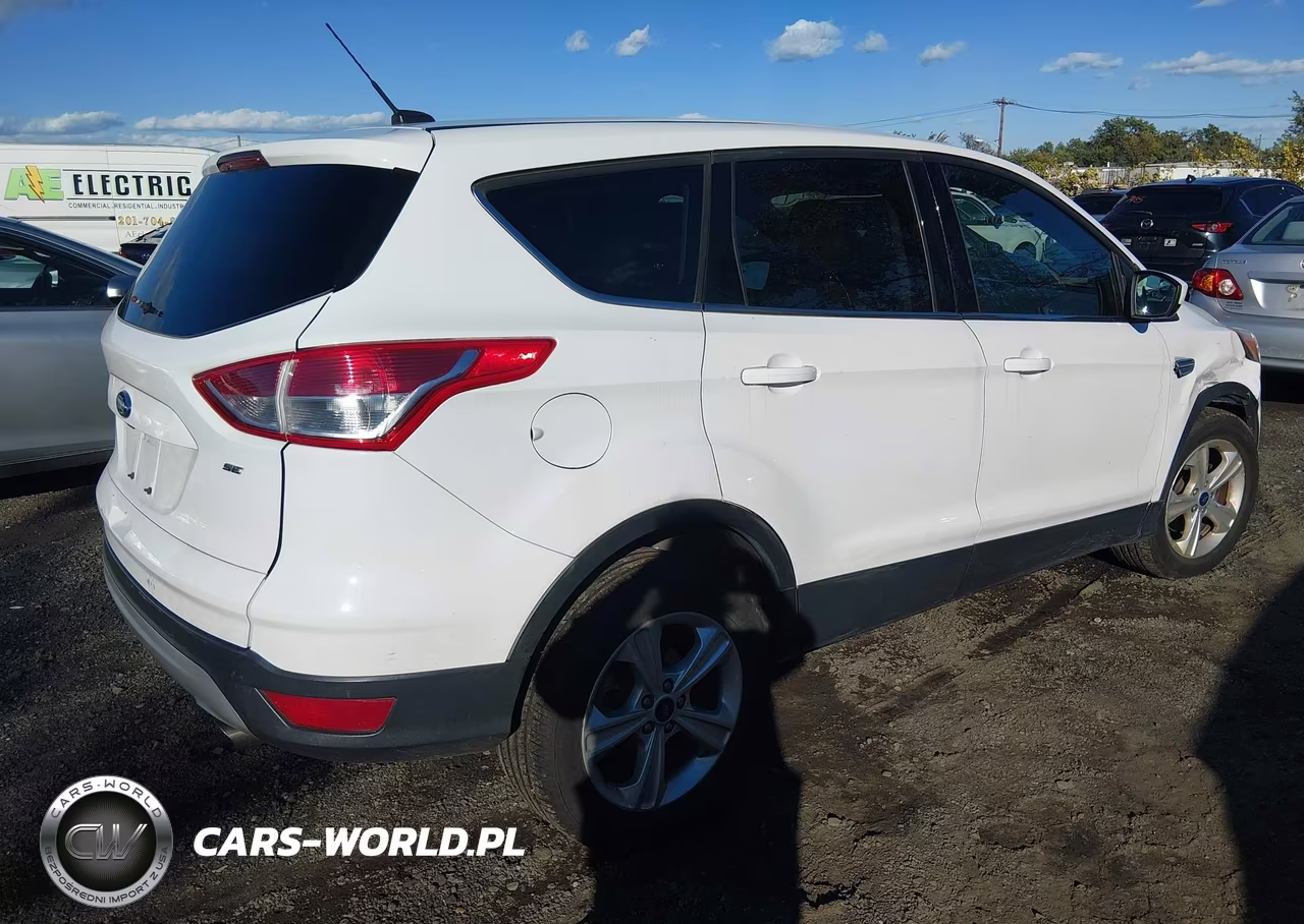 2015 Ford Escape Se VIN:1FMCU0G71FUB16728 - 4