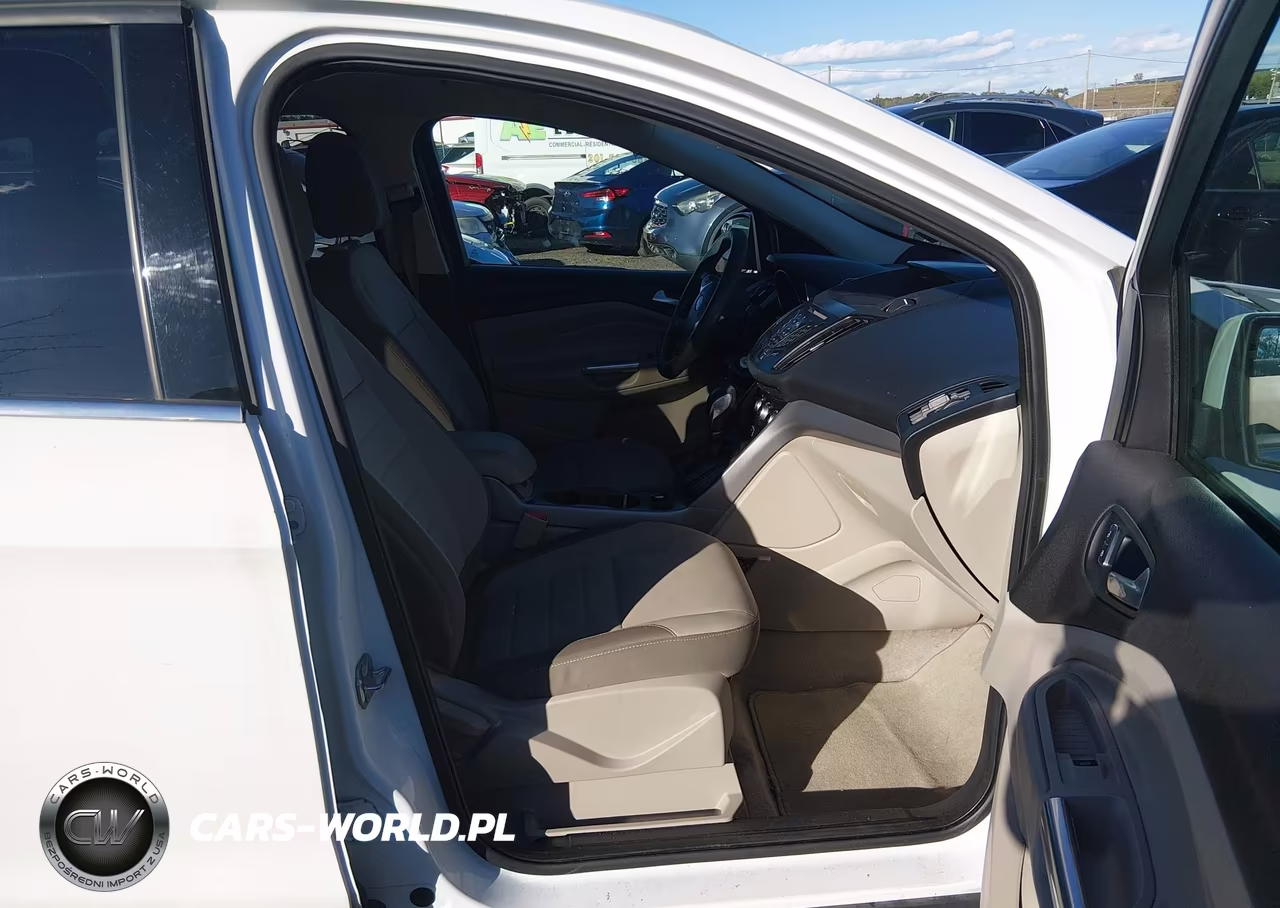 2015 Ford Escape Se VIN:1FMCU0G71FUB16728 - 5