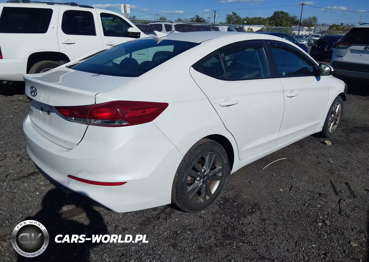 2018 Hyundai Elantra Sel VIN:5NPD84LF1JH332793 - 4