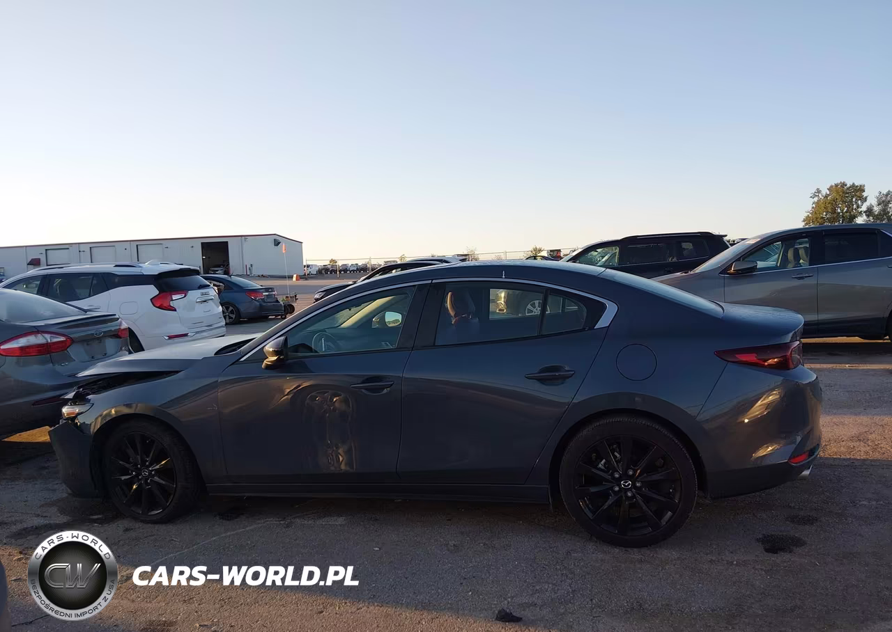 2023 Mazda Mazda3 2.5 S Carbon Edition VIN:3MZBPACM9PM375947 - 15