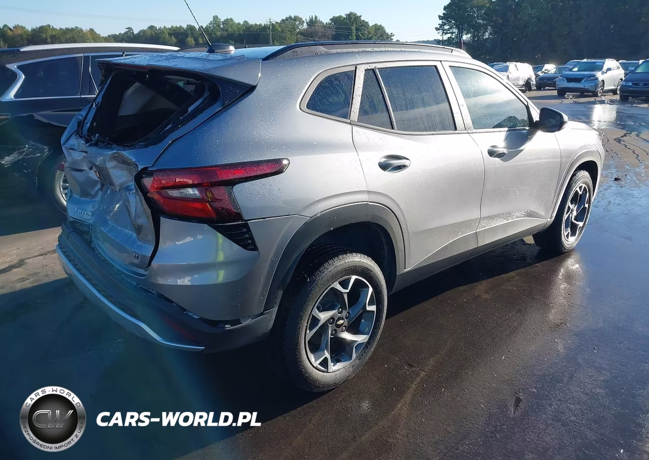 2024 Chevrolet Trax Fwd Lt VIN:KL77LHE27RC103942 - 4