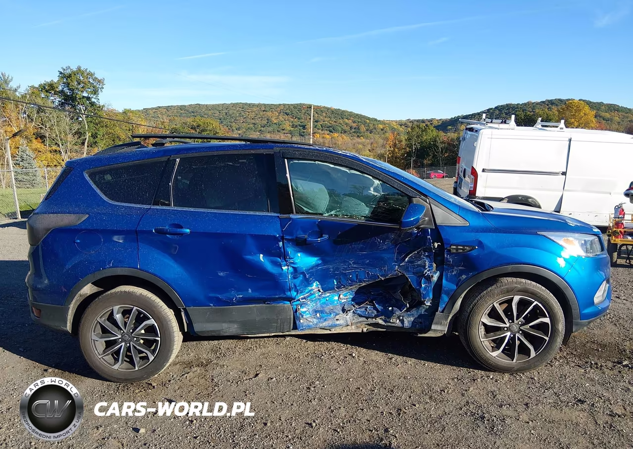 2018 Ford Escape Se VIN:1FMCU9GD7JUB66164 - 13