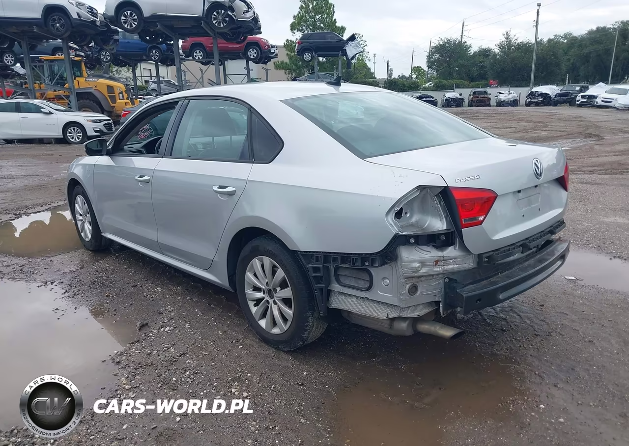 2014 Volkswagen Passat 1.8T Wolfsburg Edition VIN:1VWAS7A37EC091349 - 3