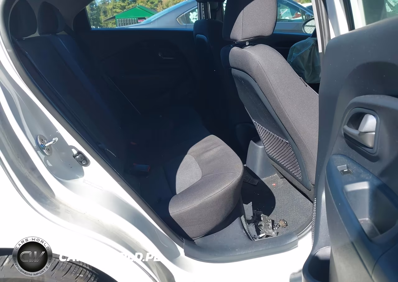 2016 Kia Rio Lx VIN:KNADM5A39G6647612 - 8