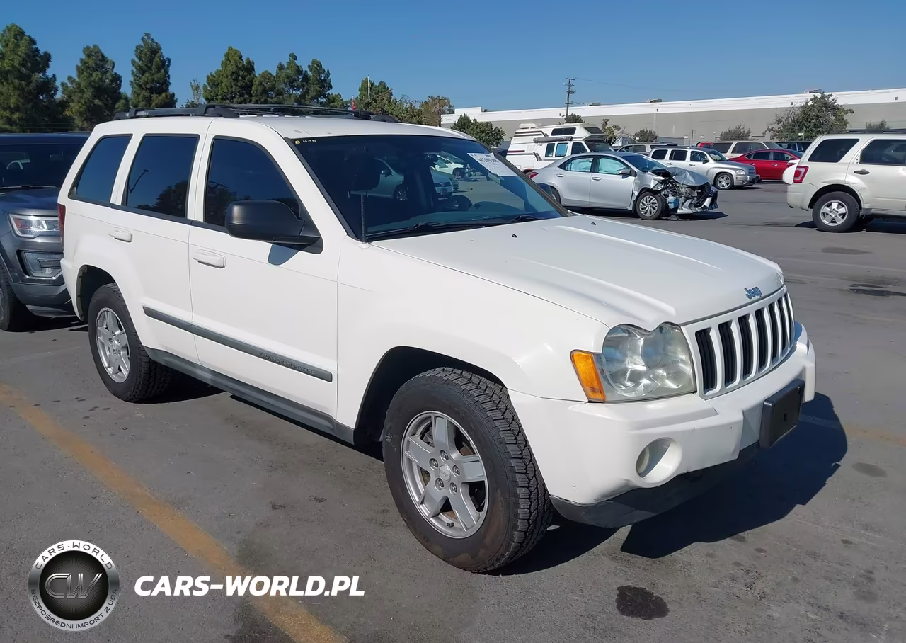 2007 Jeep Grand Cherokee Laredo VIN:1J8HR48PX7C535999 - 1