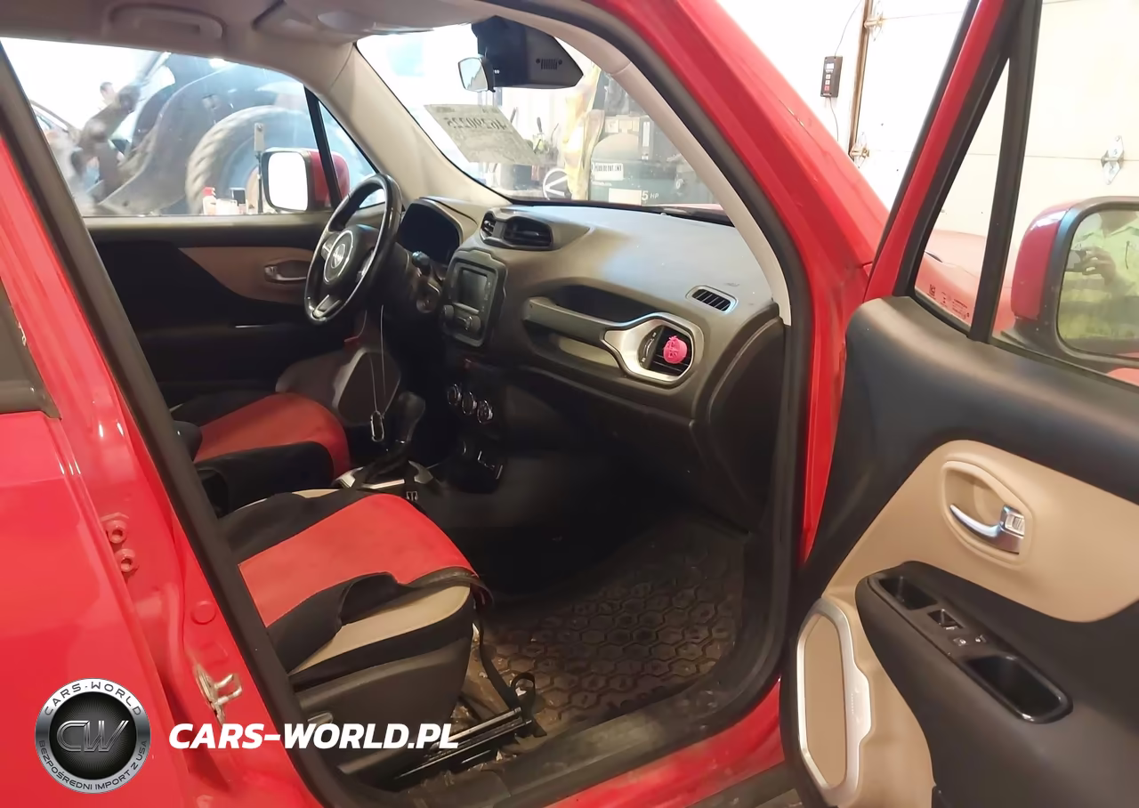 2015 Jeep Renegade Latitude VIN:ZACCJBBT3FPB21427 - 5