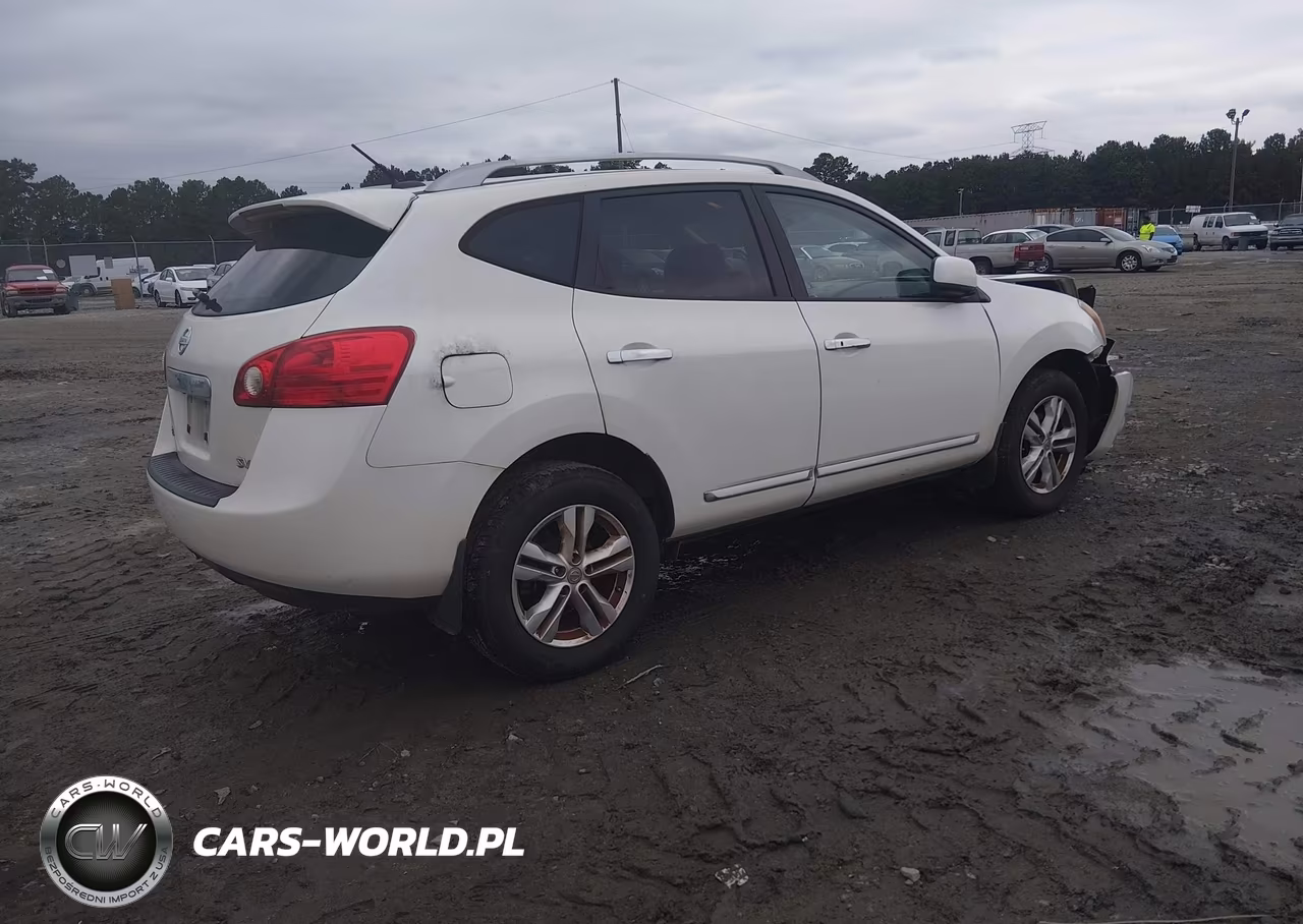 2013 Nissan Rogue Sv VIN:JN8AS5MT8DW541966 - 4