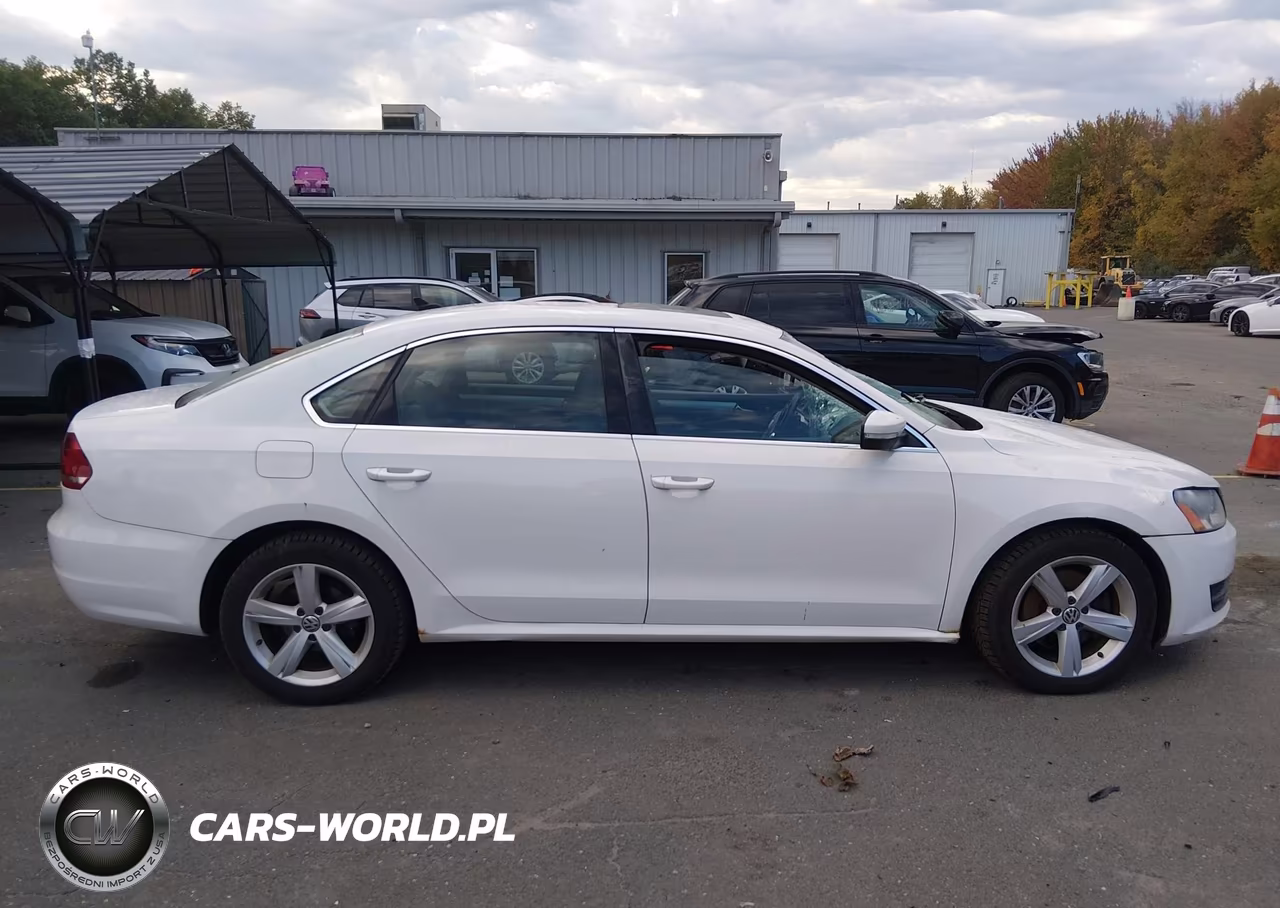 2013 Volkswagen Passat 2.5L Se VIN:1VWBP7A34DC000607 - 13