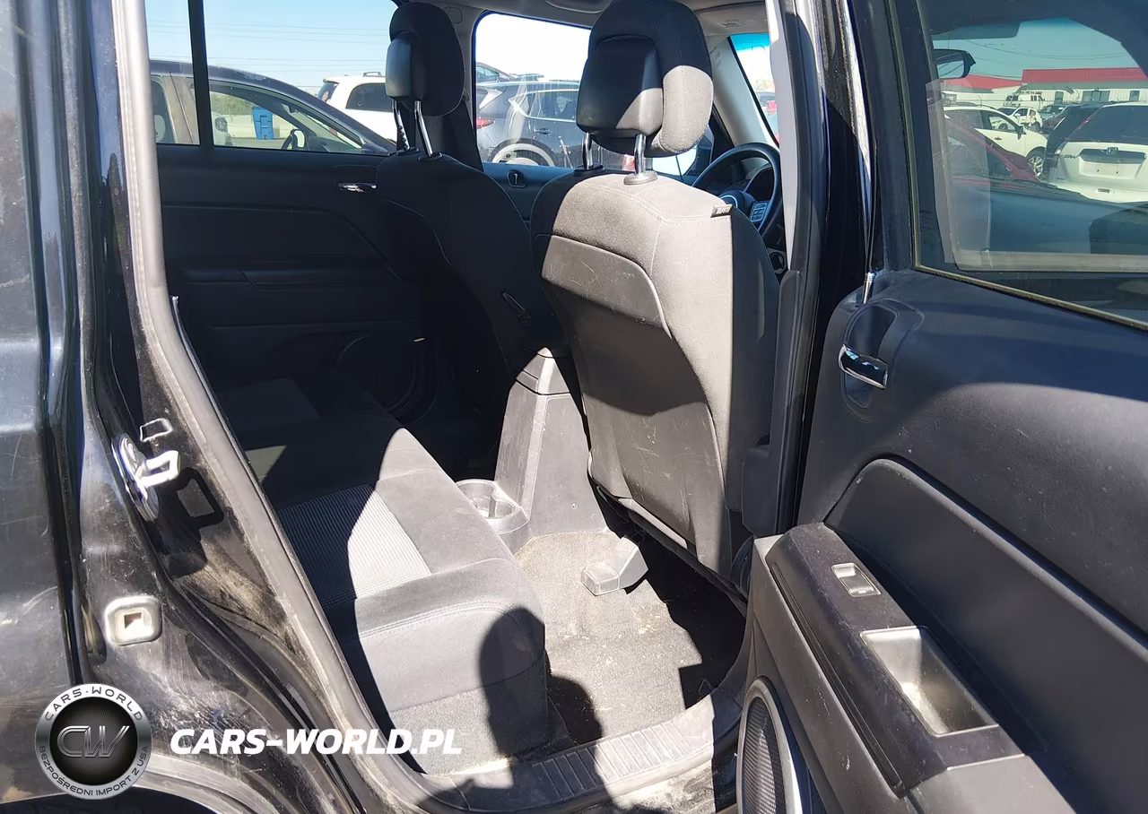 2015 Jeep Patriot Sport VIN:1C4NJRBB1FD244229 - 8