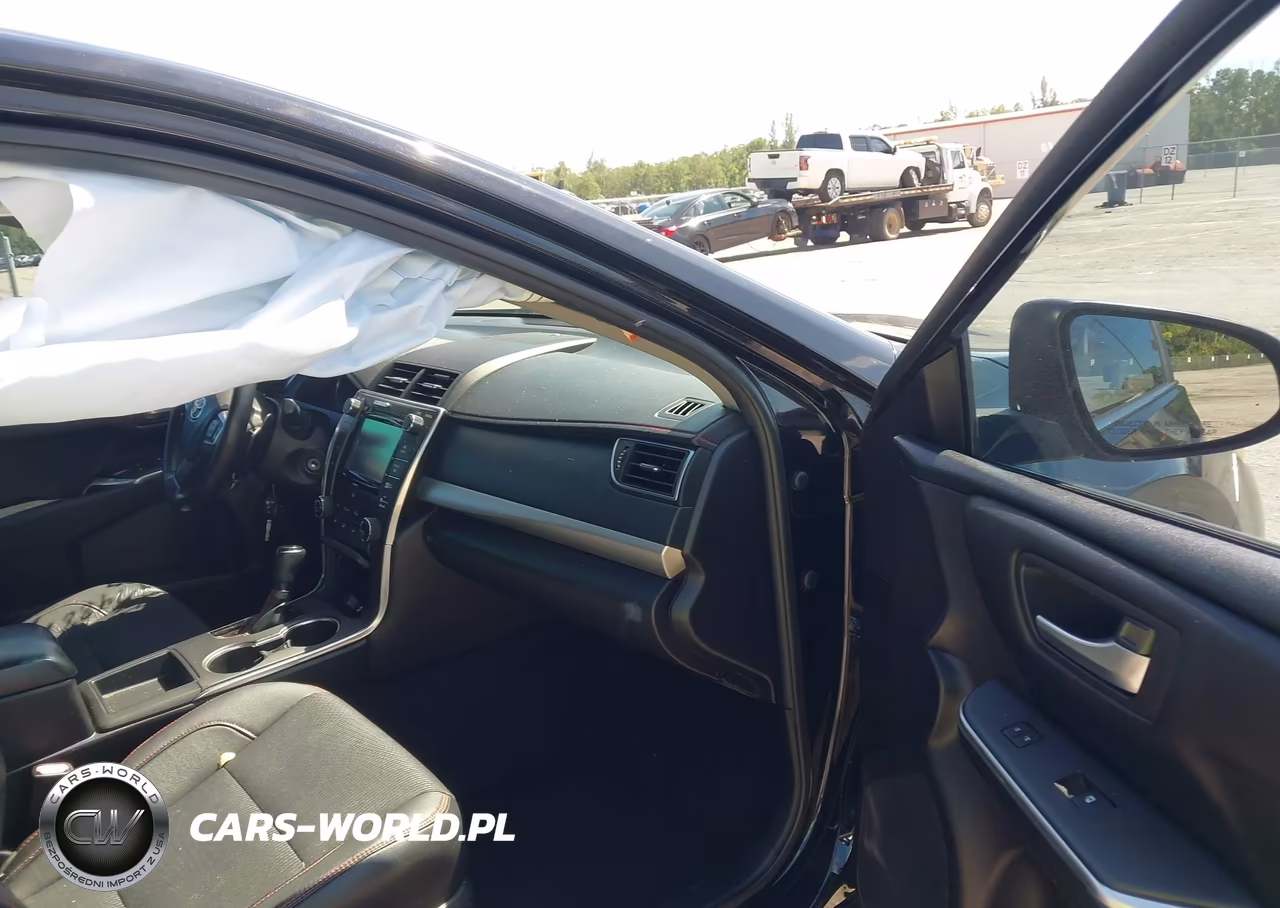 2016 Toyota Camry Se VIN:4T1BF1FK7GU563504 - 5
