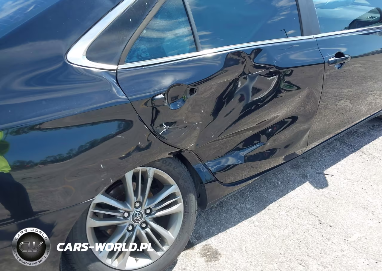 2016 Toyota Camry Se VIN:4T1BF1FK7GU563504 - 6