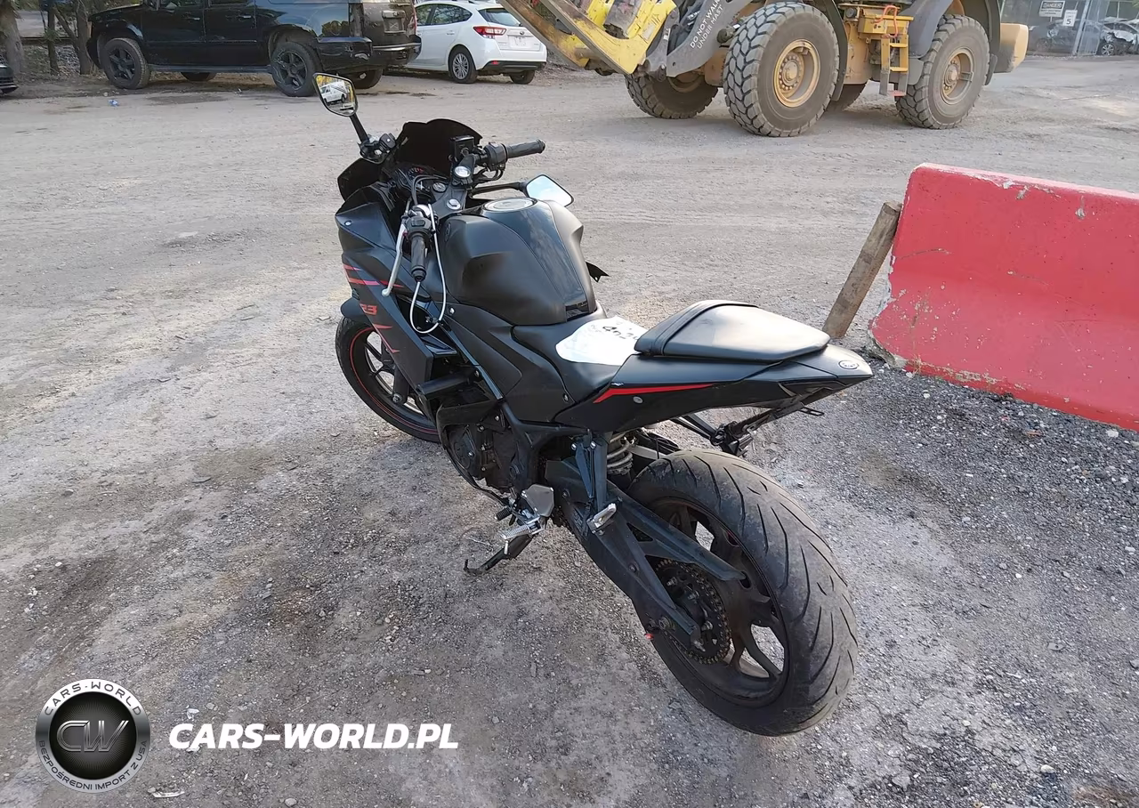 2017 Yamaha Yzfr3 A VIN:MH3RH15Y8HK001418 - 3