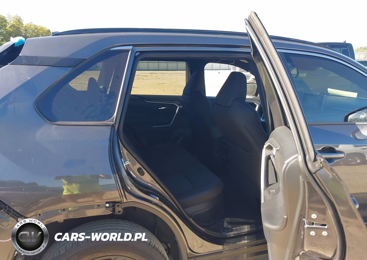 2024 Toyota Rav4 Hybrid Se VIN:JTM16RFVXRJ053127 - 8